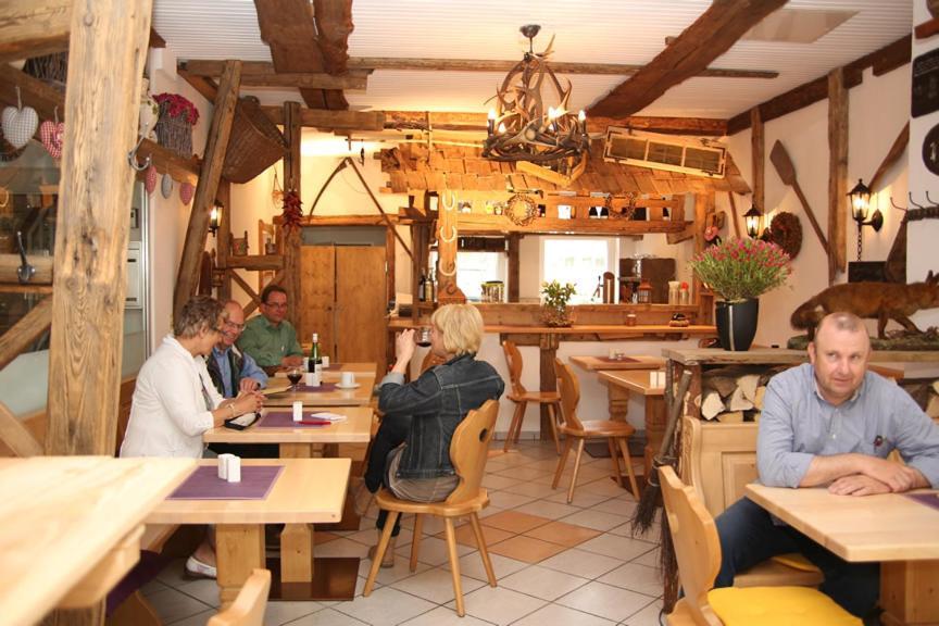 גוסלר Hotel Garni Kaiserpfalz מראה חיצוני תמונה